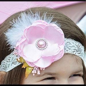 Layered Petal w/ Pearl Center Flower Lace Headband